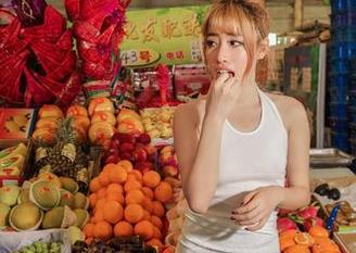 HD灰色玻璃丝，爱丝的精选作品，不知道为何在我的内心深处画了个圈圈。