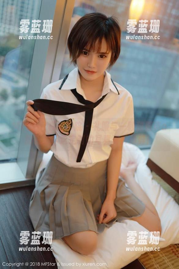 MFStar模范学院 - 礼服与一颗甜蛋黄a的碰撞：这定制的写真真够新鲜！
