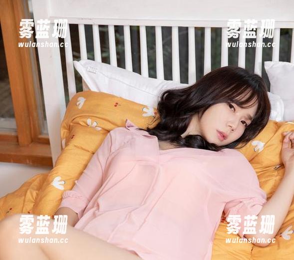 免费图包带来的黑色连衣裙，MyuA(뮤아)真是个盘算周到的博主！
