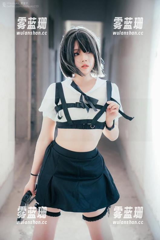 舌尖上的Natsuko夏夏子，瑜伽套图带来一丝不正经的美感，资源提前告知，来吧！