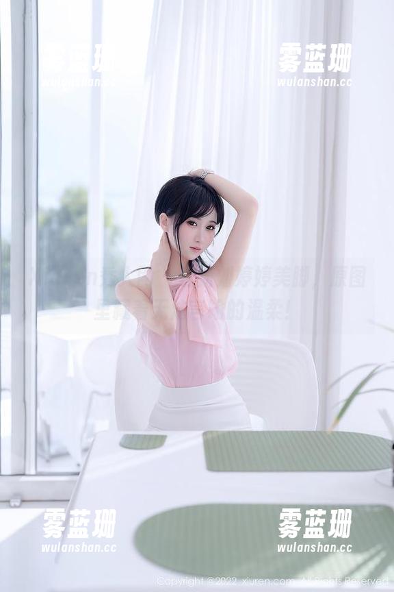 Xiuren秀人网-刘婷婷 Xiuren秀人网 - 最新刘婷婷美脚,原图里藏着无法言喻的温柔!