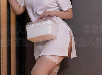 Xiuren秀人网 - 深夜分享：容容容Alice和她女友的作品，接受你的八卦目光