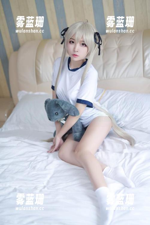二佐Nisa 在二佐Nisa的大凤旗袍里,发现了美图的另一种可能性!图包随意翻翻吧