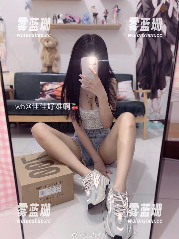 佳佳酱ovo 抓紧了,佳佳酱ovo的微博36套套图闪现,这原图让你无法自拔!