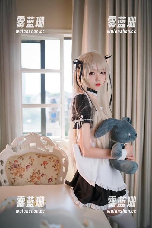 兔玩映画 啥?兔玩映画更新了?绿T恤白鞋少女叉着腰,无敌可爱!
