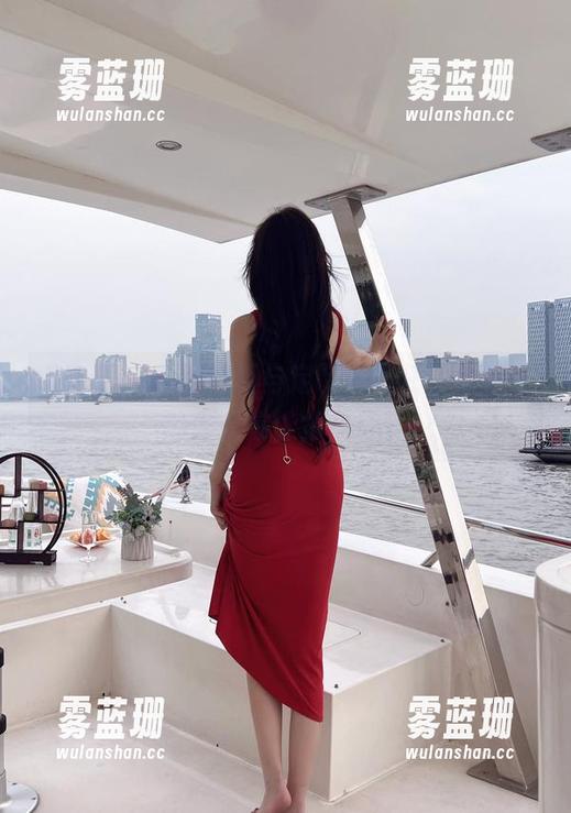 周妍希 微密圈 - 白的清新与定制的责任,周妍希的作品你能接受吗?