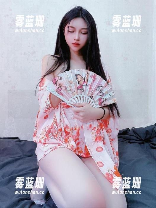 姐姐Lalion 微密圈 - 姐姐Lalion的私拍合集:红色睡衣显得太惹火了吧?