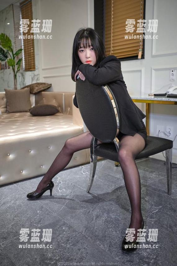 嘴上功夫：姜仁卿(강인경)私房作品，撩拨你的想象力。