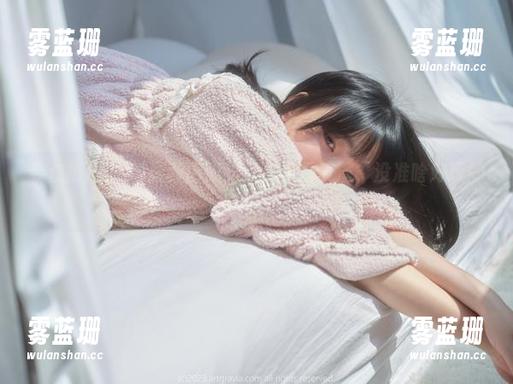 姜仁卿(강인경)最新图册，来这里看表演，没准啥好玩的！