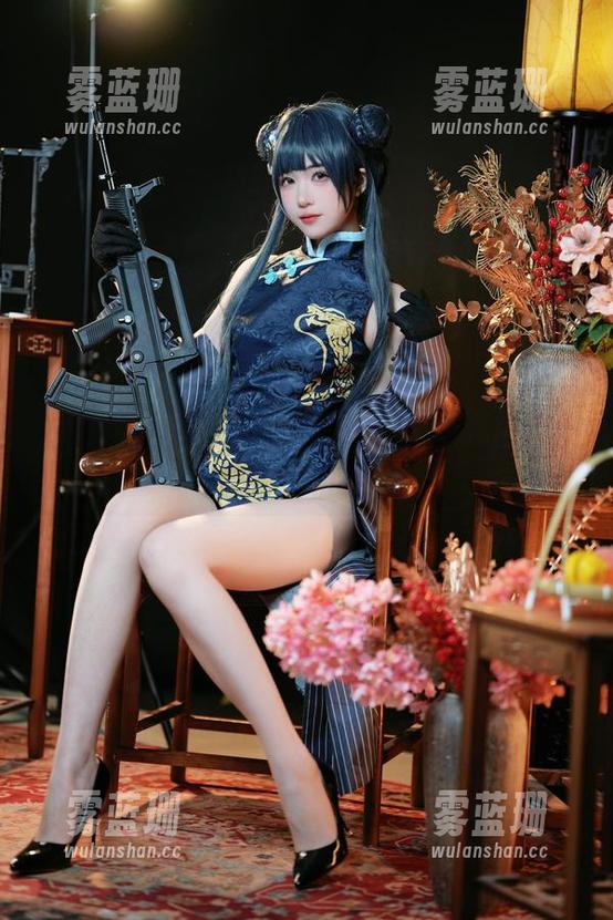 宫本桜的私拍第几期？奥古斯特原图让我想买个相机！
