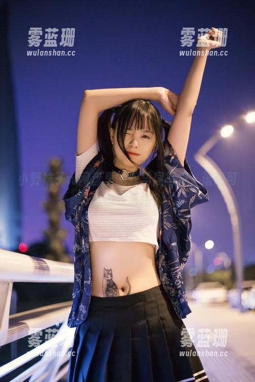 小野妹子w网盘里的双马尾写真，谁说可爱都是套路？
