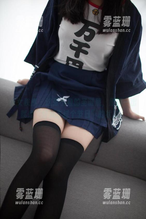 少女秩序 - 这张小鱼的圣诞照，原图一出就是“好想去过个节日”的状态。