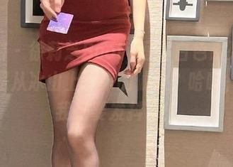 微密圈 - 徐莉芝Booty写真白色系列，难道她是从冰山上下来的仙女？哈哈，冻得我都要发抖了！