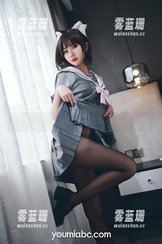 套图里，浴室黑丝与您的蛋蛋的碰撞