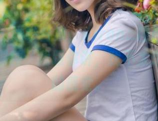 推女神 - 婚纱合集，Kiren_程程程偏偏能穿出那种‘我跟你讲，我不太想结婚’的感觉。