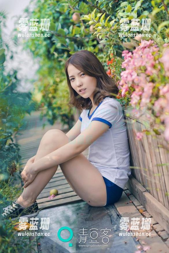 推女神-Kiren_程程程 推女神 - 婚纱合集,Kiren_程程程偏偏能穿出那种‘我跟你讲,我不太想结婚’的感觉。