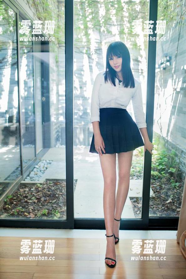 推女郎 - 来自王依萌的写真，夏天的福利让人快乐得像小鸟一样飞～