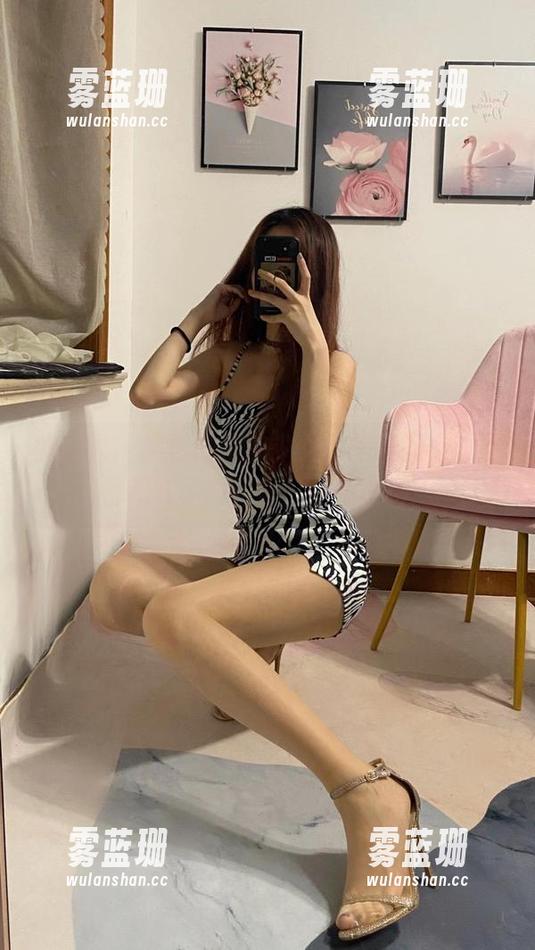 微密圈 - 黑色的提袜少女，把所有小心思都藏在了图片里，还不收费！