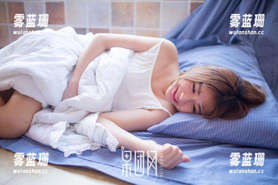 果团网 - 张琳熙的照片合集：金发和碧眼的神奇组合，每次看都想说句‘怎么那么好看’。