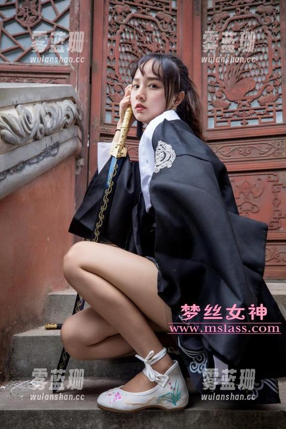 梦丝女神-小允儿 梦丝女神 - 发现小允儿最新写真集,这腿长得比我的理想还令人崩溃