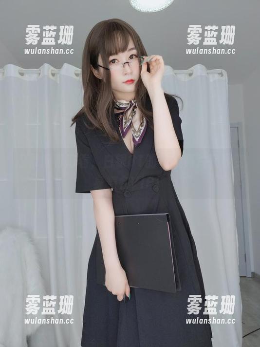 温泉泡着泡着，白银81的和服照片在线变身舞会VIP！