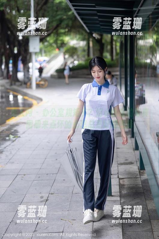 秀人网-小芭乐 秀人网 - 办公室规矩多?这小芭乐的写真图册来点坏的心思总是好的选择