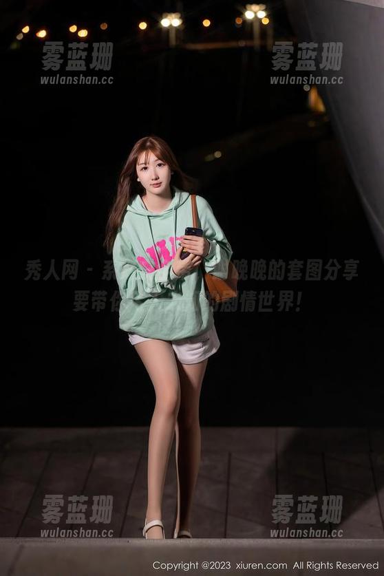 秀人网-谢晚晚 秀人网 - 系好安全带,谢晚晚的套图分享要带你飞入未知的剧情世界!