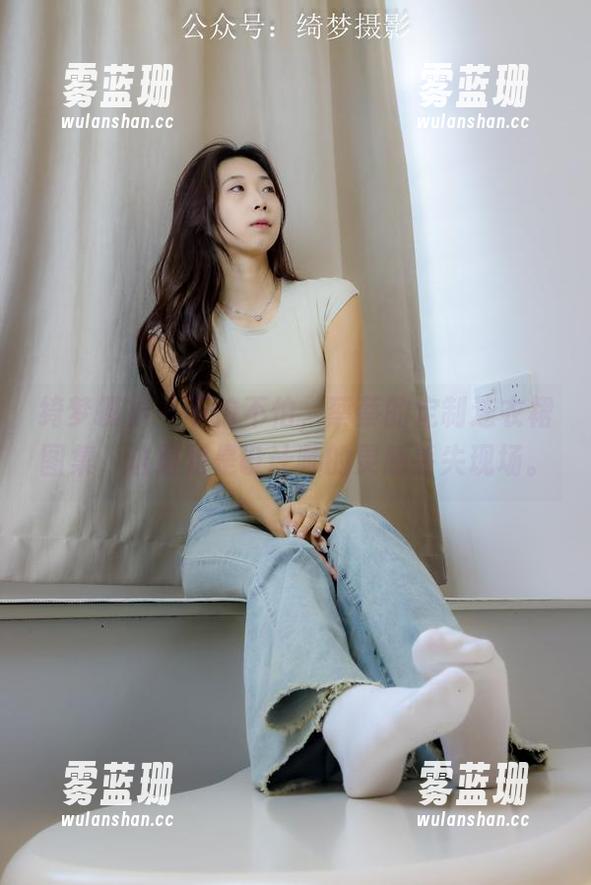 绮梦摄影 - 不怕不怕，蔡蔡的定制连衣裙图集，这绝对是设计师的灵感丢失现场。