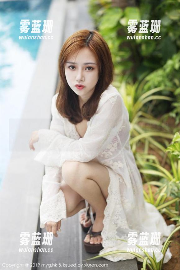 美媛馆 - 每一张小魔女奈奈的私拍图集里都有一件我想不明白的睡衣心事