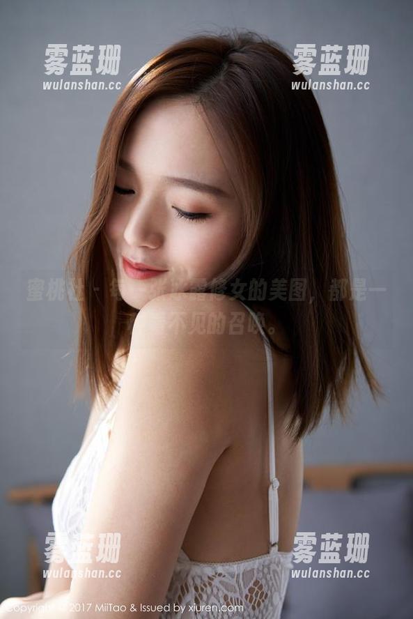 蜜桃社-冰露 蜜桃社 - 每一张冰露修女的美图,都是一种看不见的召唤。