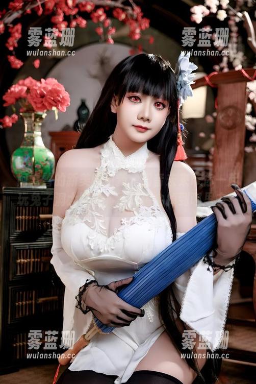 阿雪雪 阿雪雪的新美图更新:初音未来带你一起玩兔子洞大冒险,不知道会掉到哪里去?