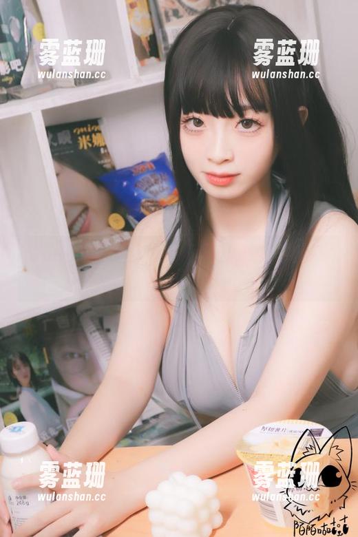韶陌陌的定制体操服：只想说这身材能穿任何东西啊！